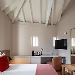 Casa Zogbi 4*