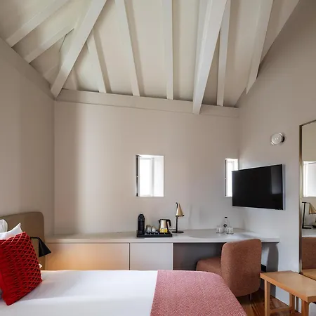 Casa Zogbi 4*